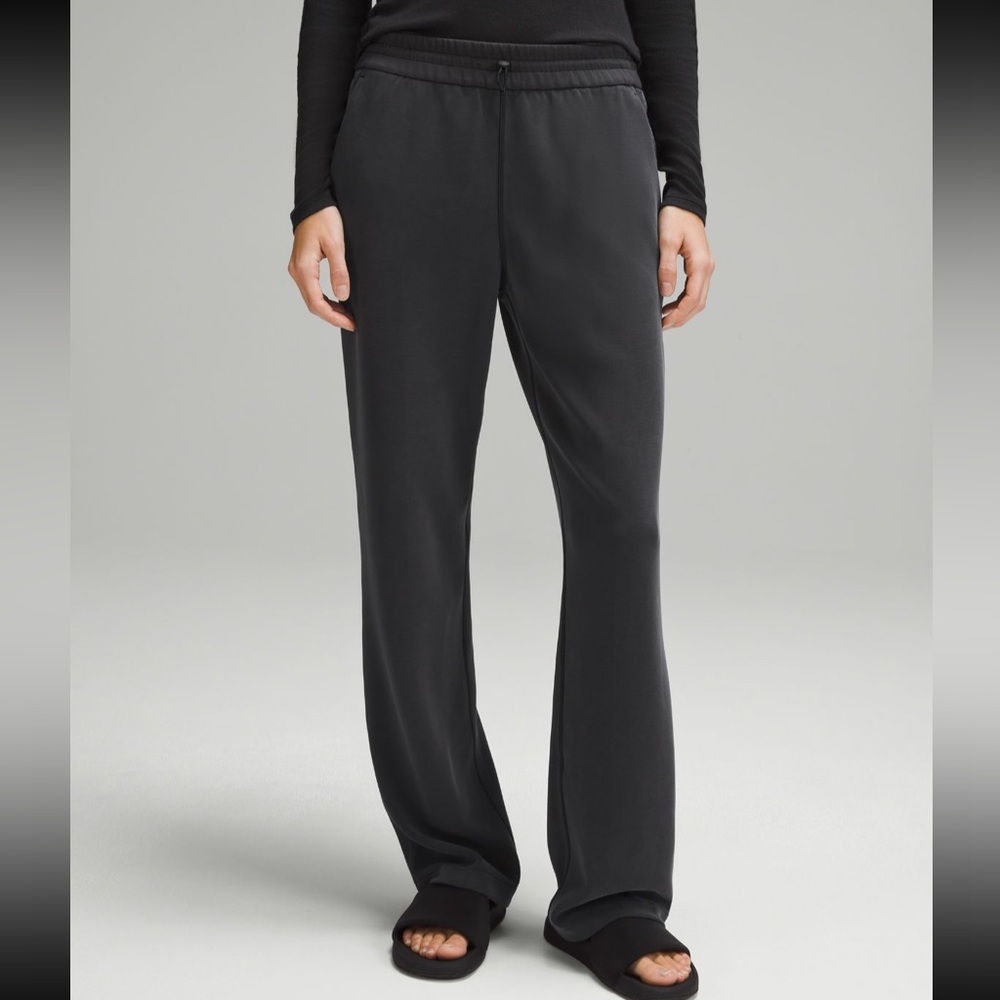 Lululemon Softstreme High-Rise Pant